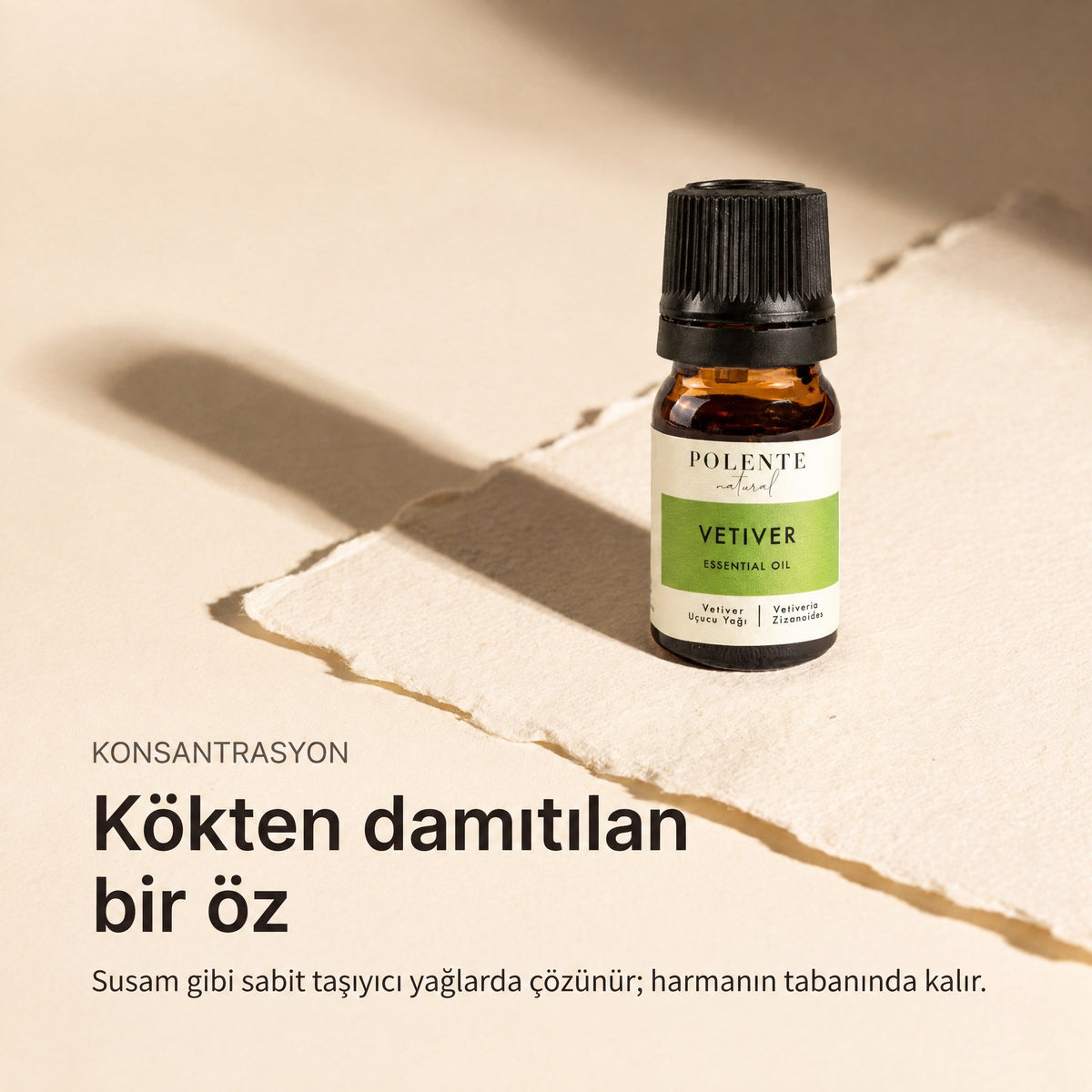Kökten damıtılan vetiver özü