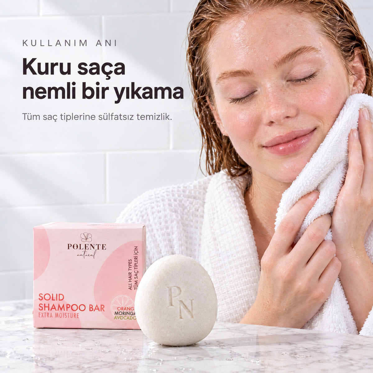Yoğun Nemlendirici Katı Şampuan — Kuru saça nemli bir yıkama