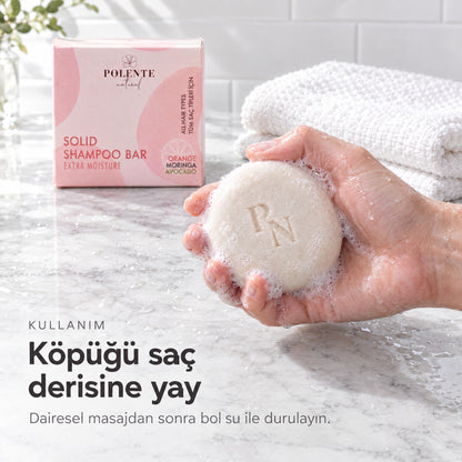 Yoğun Nemlendirici Katı Şampuan — Köpüğü saç derisine yay